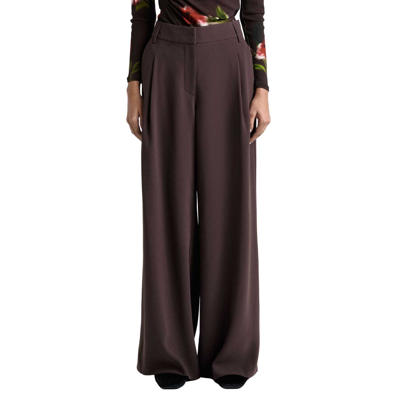 Cue Crepe Pleat Wide Leg Pant